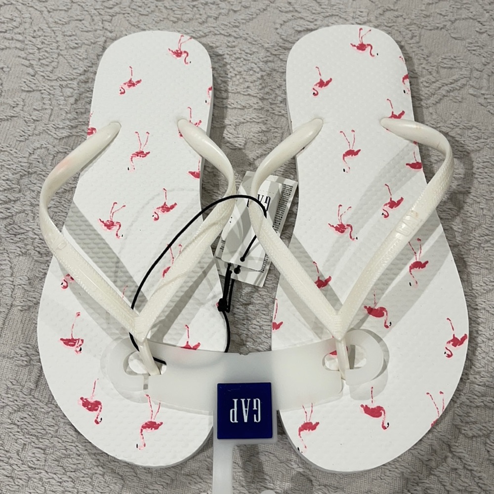 Gap 🌹 flip flop